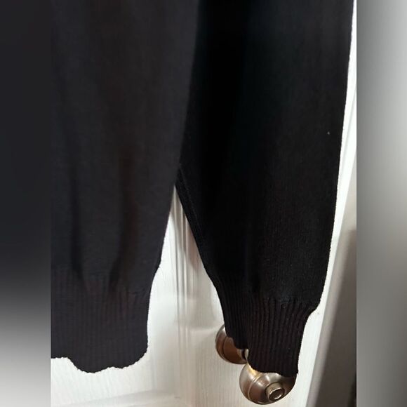 Buckle black Sweater V-neck Men’s Large athletic fit NWT black burgundy preppy - Picture 11 of 15